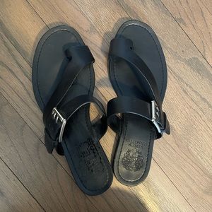 Vince Camuto black sandals